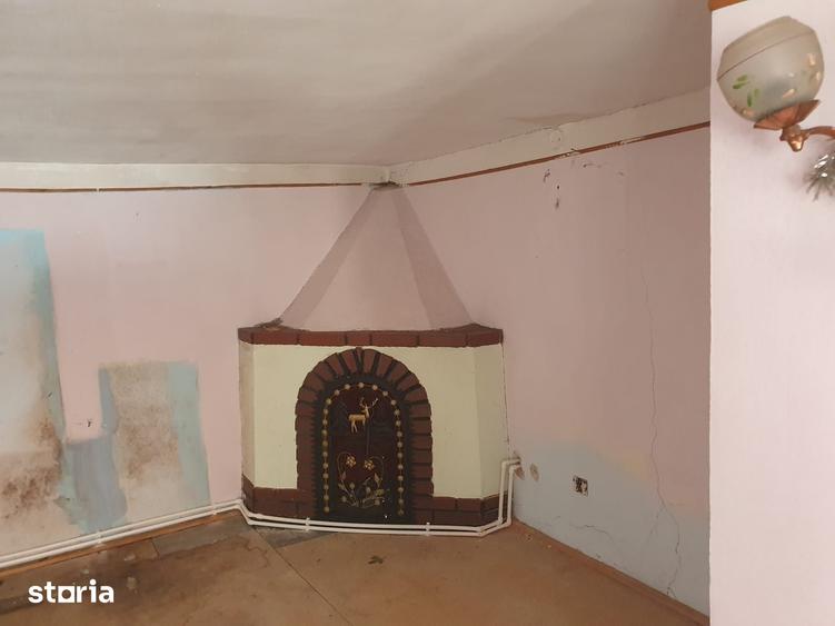 Casă cu Teren 327 Mp în Central