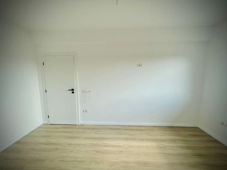 Casă cu 4 camere în Sânandrei