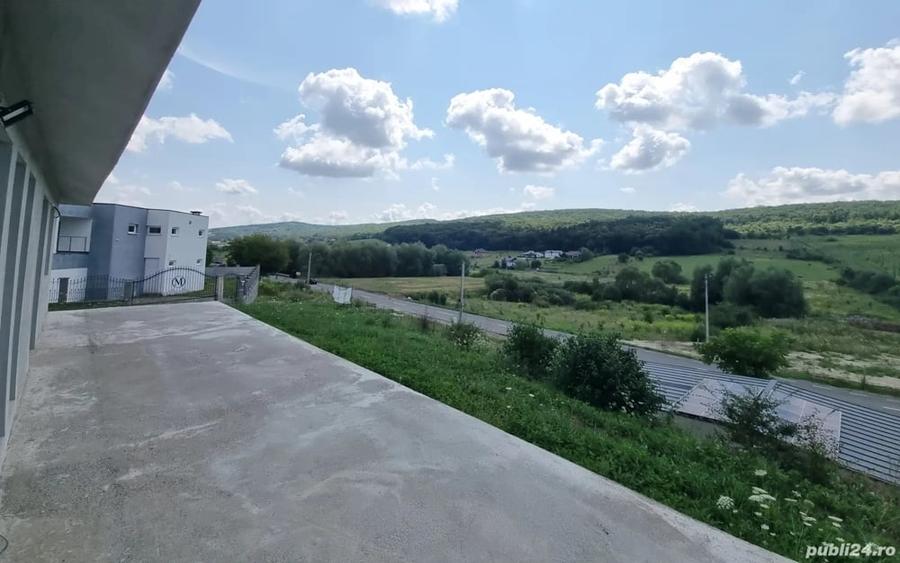 Casă cu 3 camere cu Teren 620 Mp în Livezeni