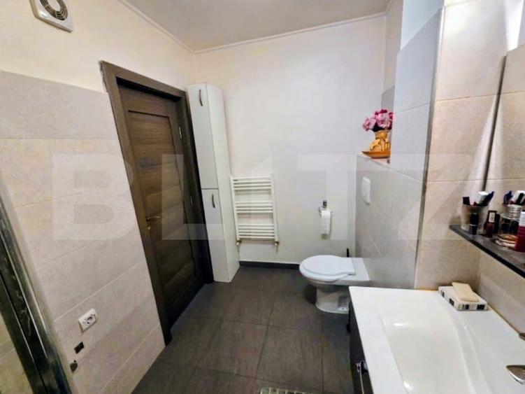 Apartament cu 2 camere semidecomandat, mobilat în Florești