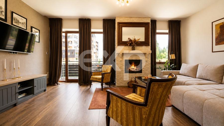 Apartament cu 3 camere decomandat, mobilat în Poiana Brașov