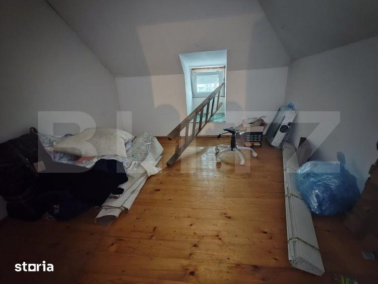 Casă cu 4 camere cu Teren 1700 Mp în Surduc