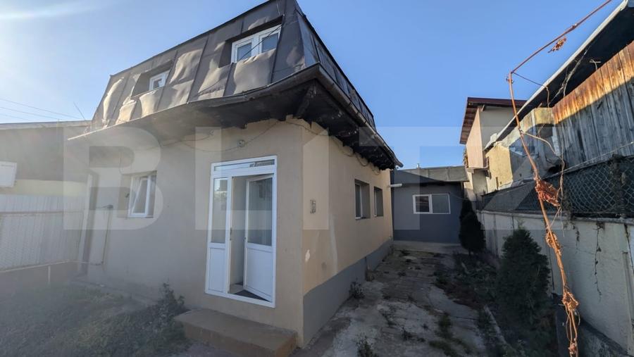 Casă individuală cu 2 camere cu Canalizare în Exterior Est