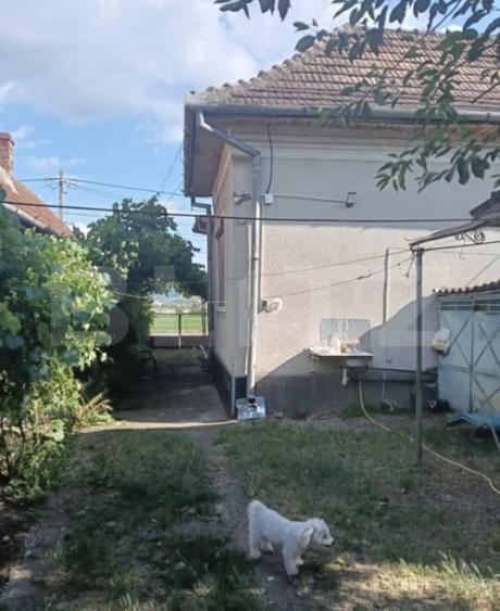 Casă cu 3 camere cu Teren 744 Mp în Unirea