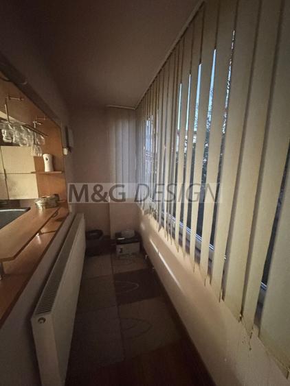 Apartament cu 3 camere decomandat în Complex Studențesc