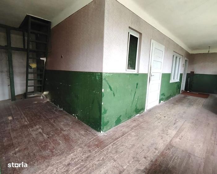 Casă cu 3 camere cu Teren 2571 Mp în Bonț