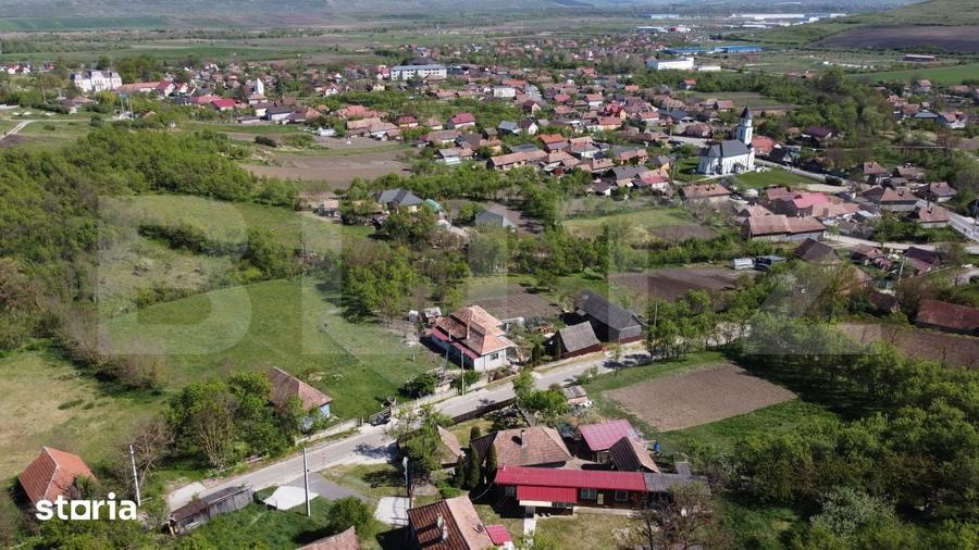 Casă cu 2 camere cu Teren 4700 Mp în Bonț