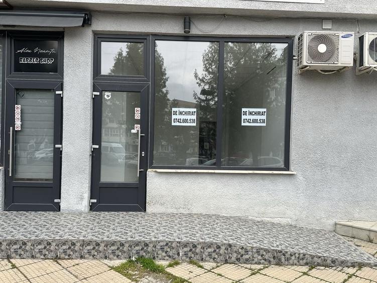 Spațiu comercial, de 42 mp, în Central