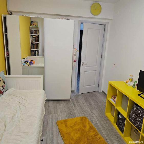 Casă cu 4 camere cu Teren 160 Mp în Titan