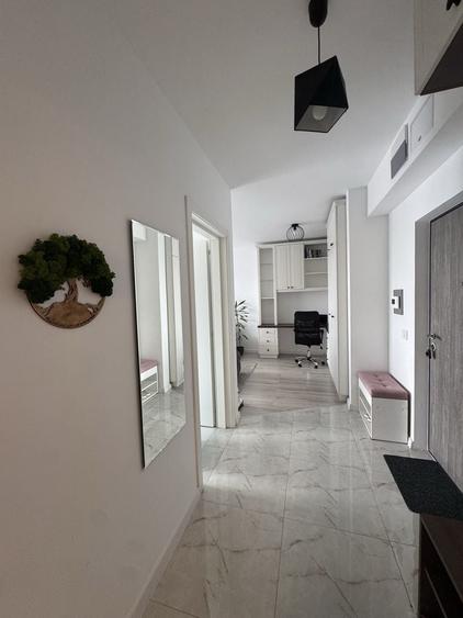 Apartament cu 2 camere decomandat în Exterior Vest