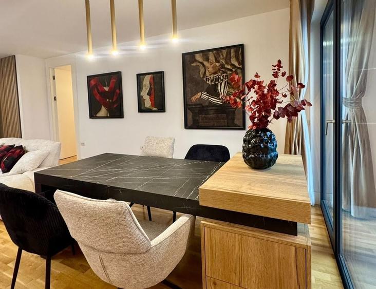 Apartament cu 2 camere semidecomandat, mobilat în Barbu Văcărescu
