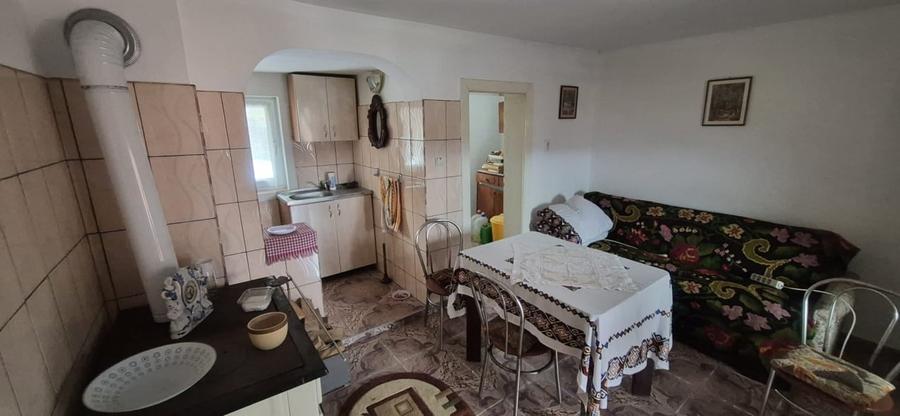 Casă individuală cu 4 camere cu Canalizare în Prundu Bârgăului