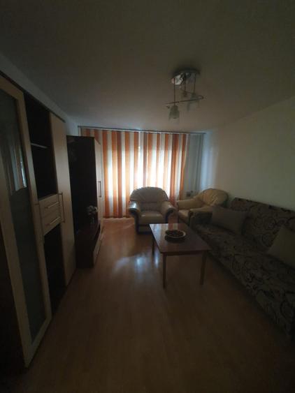 Apartament cu 2 camere decomandat în Militari