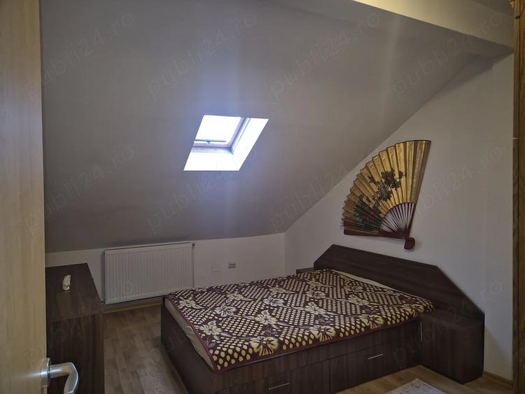 Apartament cu 3 camere decomandat în Troianu