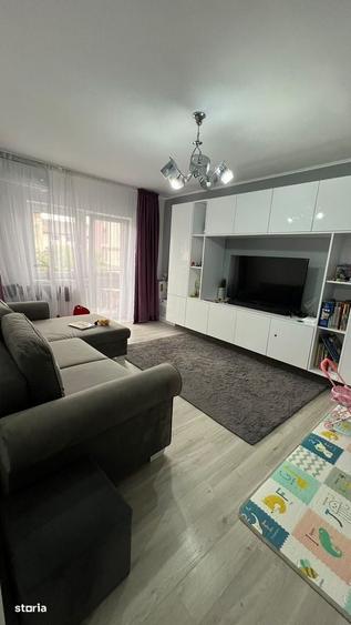 Apartament cu 2 camere decomandat în Carpați 2