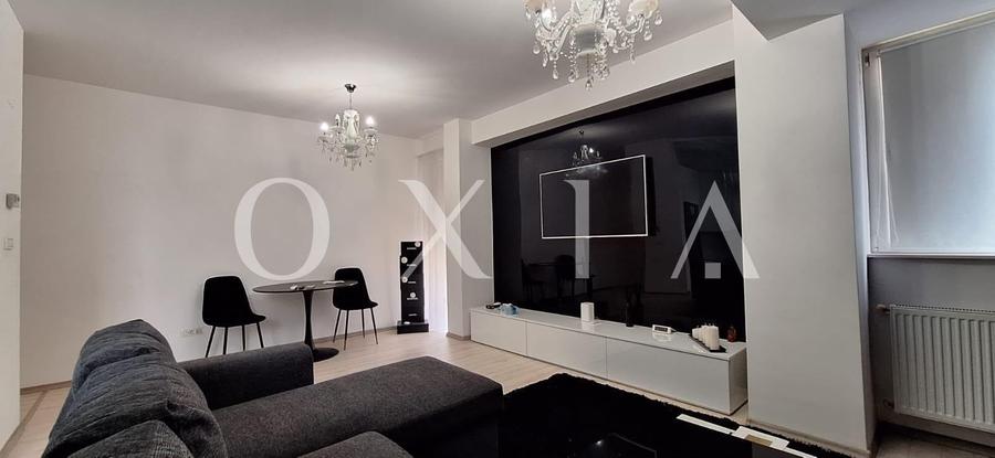Apartament cu 2 camere semidecomandat, mobilat în Aradului