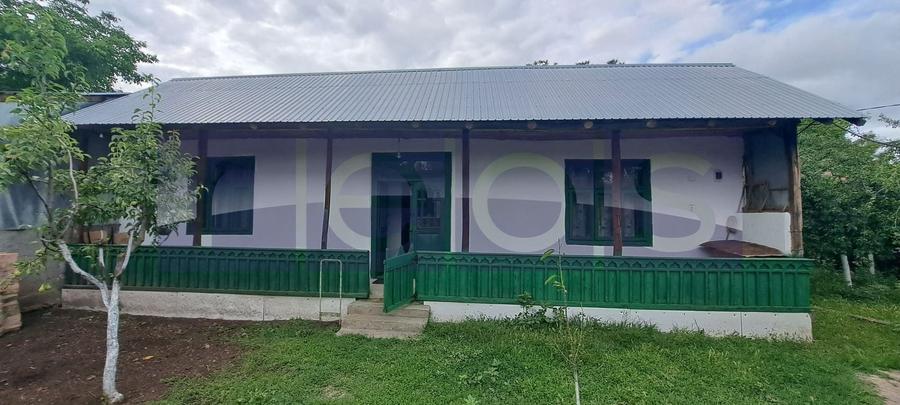 Casă individuală cu 3 camere cu Canalizare în Beuca