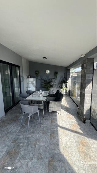 Casă cu 5 camere cu Teren 352 Mp în Giroc