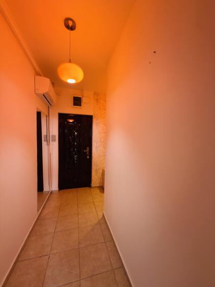 Apartament cu 2 camere decomandat, mobilat în Lipovei