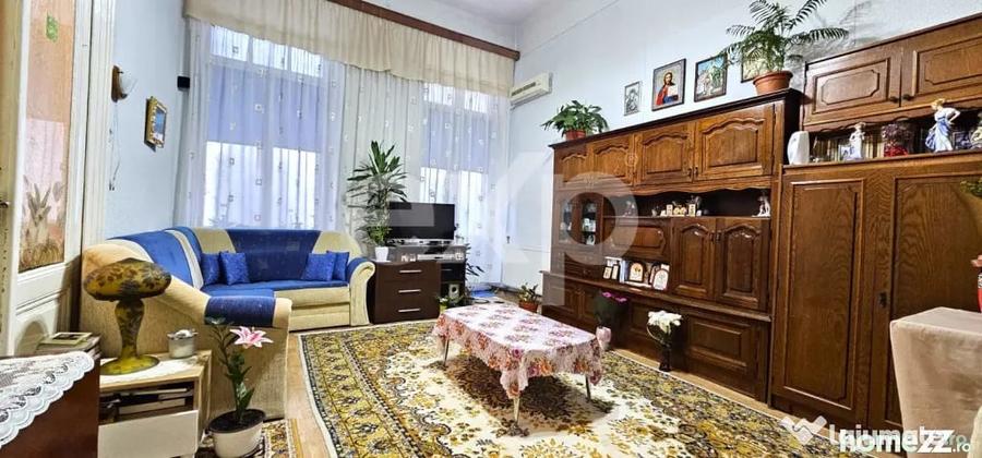 Apartament cu 2 camere decomandat în Centrul Istoric