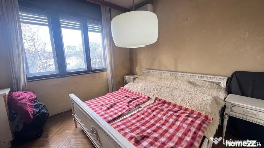 Apartament cu 3 camere decomandat în Dorobanți