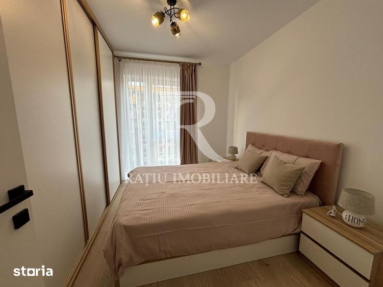 Apartament cu 3 camere, mobilat în Seleuș