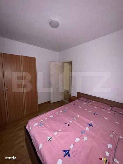 Apartament cu 3 camere semidecomandat, mobilat în Giurgiului