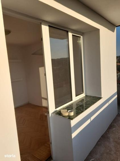Apartament cu 4 camere în Central