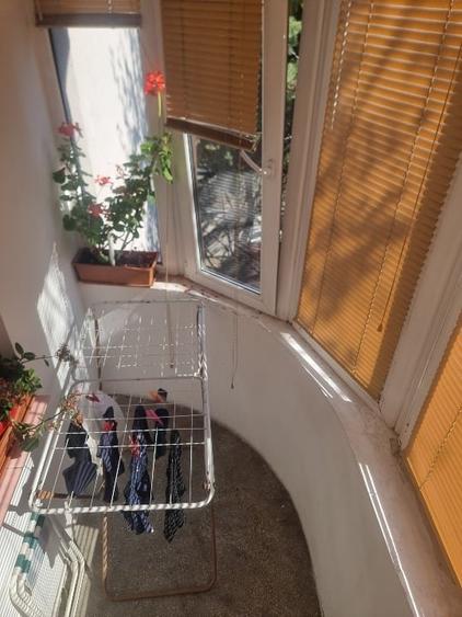 Apartament cu 2 camere decomandat, mobilat în Centrul Civic