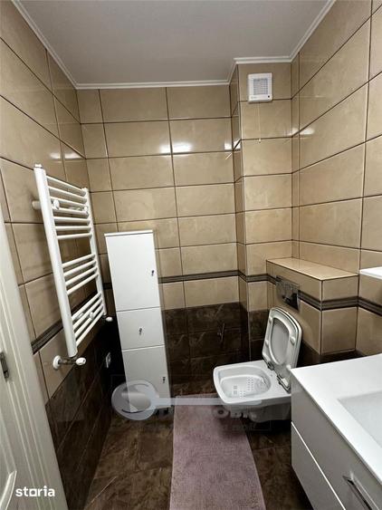 Apartament cu 3 camere decomandat în Păcurari