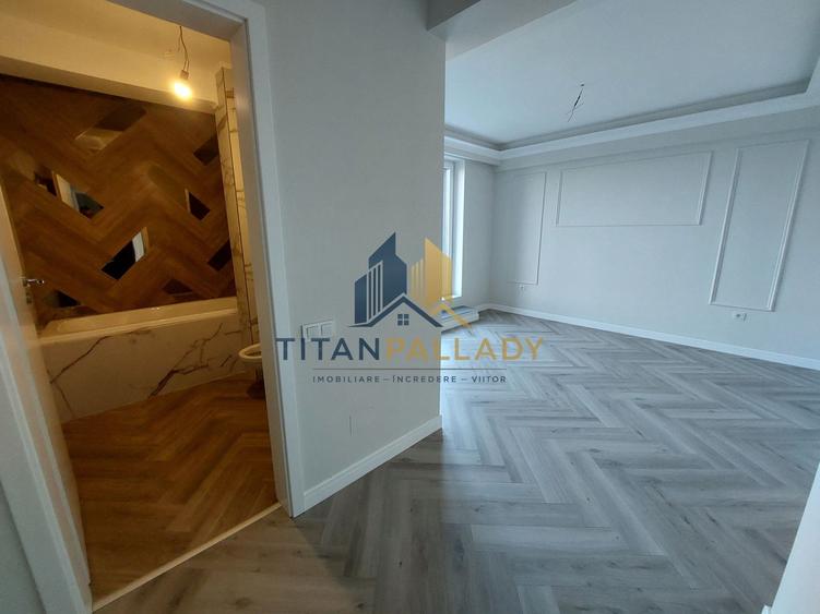 Penthouse cu 4 camere decomandat în Theodor Pallady