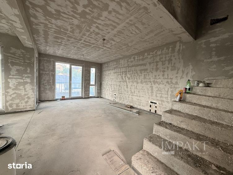 Casă cu 5 camere cu Teren 350 Mp în Apahida