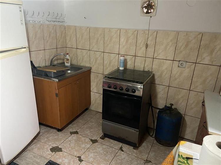 Casă individuală cu 4 camere cu Teren 1400 Mp în Maluri