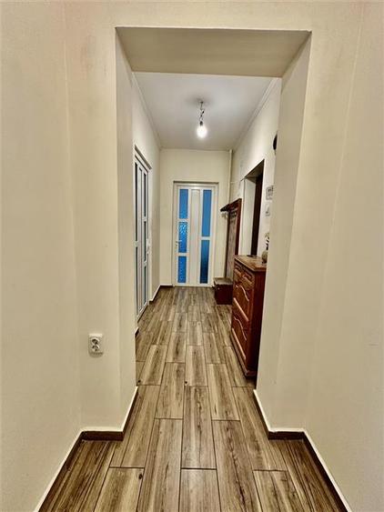 Apartament cu 3 camere decomandat în Eminescu