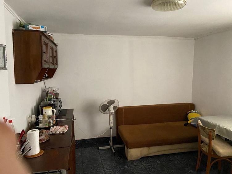 Casă cu 4 camere în Bujac