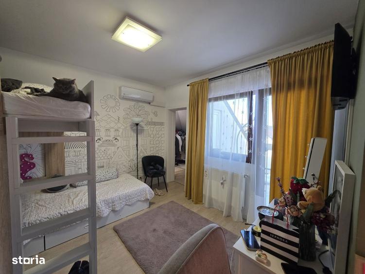 Apartament cu 4 camere în Sisești
