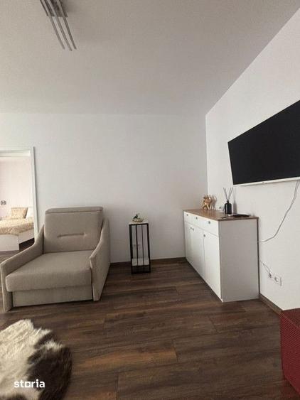 Apartament cu 3 camere în Vasile Alecsandri
