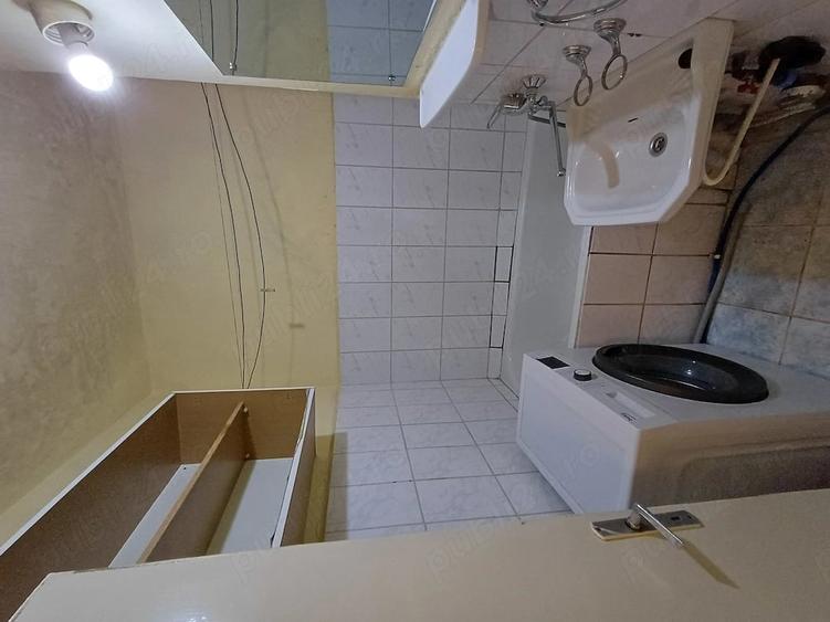 Garsonieră semidecomandată în Decebal