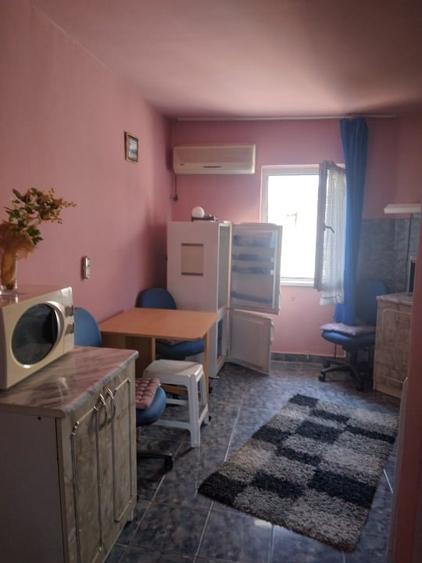 Apartament cu 2 camere decomandat în Aluniș