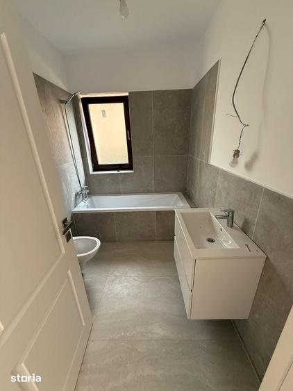 Casă cu 4 camere cu Teren 359 Mp în Cernica