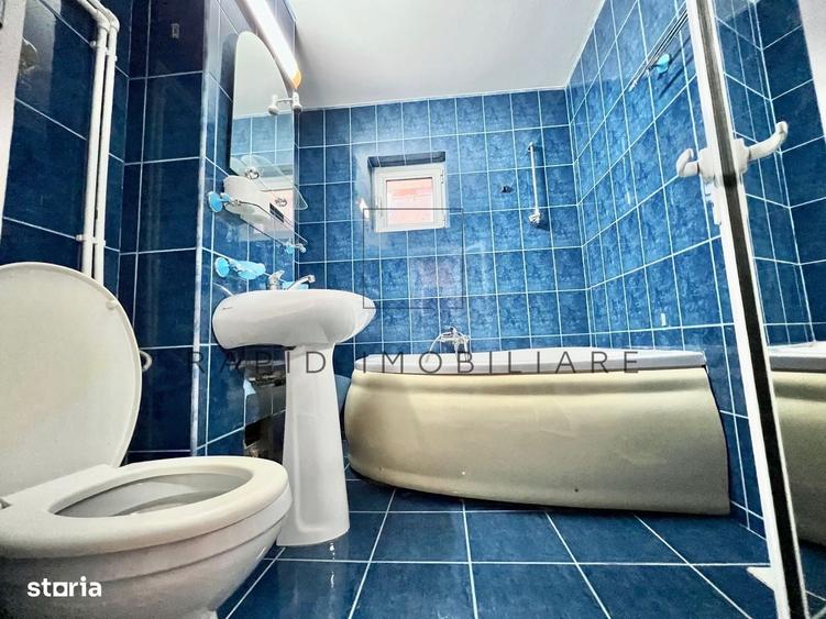 Apartament cu 2 camere decomandat în Micro 21