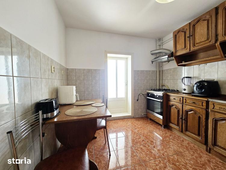 Apartament cu 2 camere decomandat în Malul Mureșului
