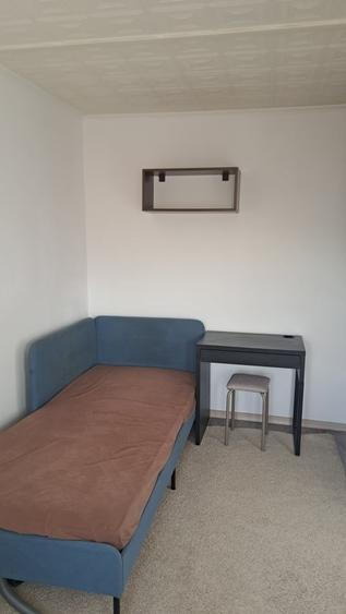 Garsonieră decomandată în Brâncoveanu