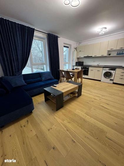 Apartament cu 3 camere în Crângași