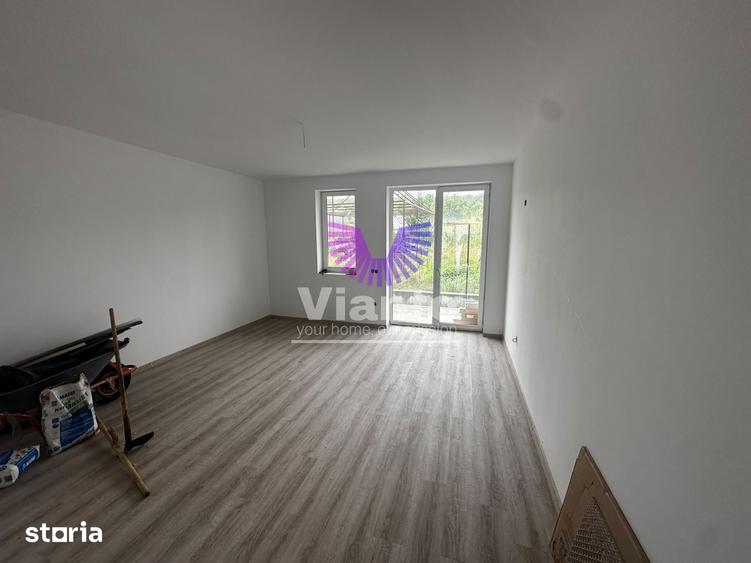 Casă cu 5 camere cu Teren 250 Mp în Central