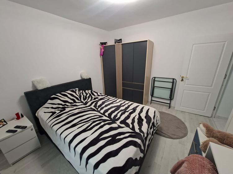 Apartament cu 2 camere decomandat în Mircea cel Bătrân