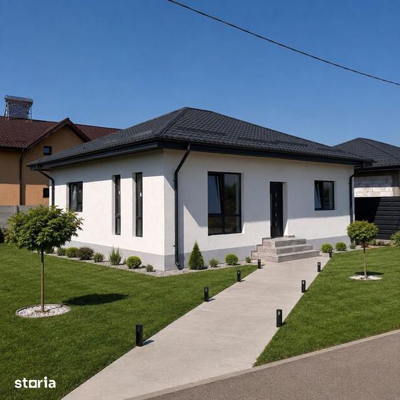 Casă cu 3 camere cu Teren 300 Mp în Central