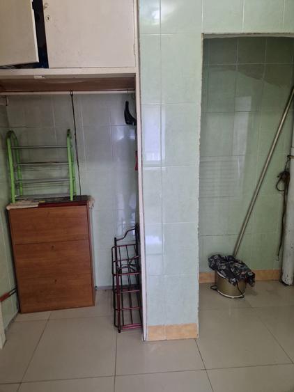 Apartament cu 3 camere semidecomandat în Bucur Obor