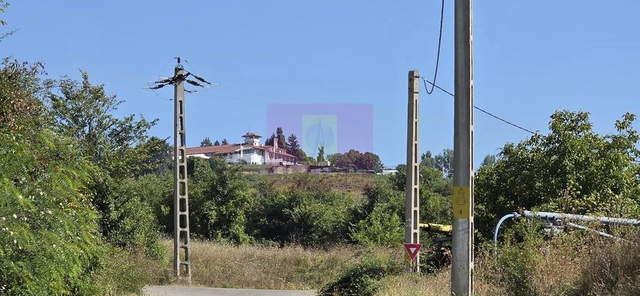Teren Construcții intravilan de 4029 mp, în Nord