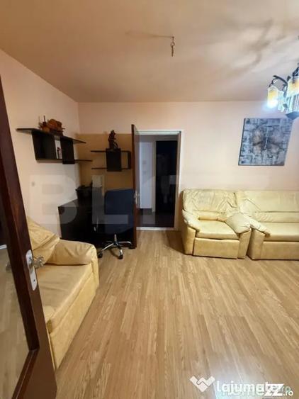 Apartament cu 2 camere semidecomandat în Micro 6
